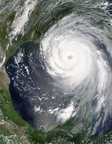 Ураган катрина 2005