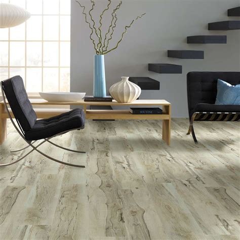 Novinki-alpine-floor-classic-mineral-core-i-real-wood-mineral-core